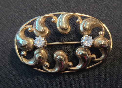 Attraktive brosche diamanten - attraktive,