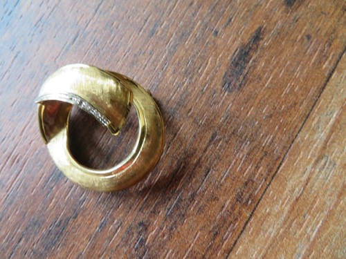 Goldbrosche 750er gold - goldbrosche,,